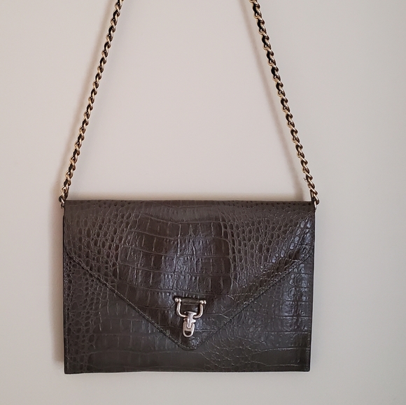 Vintage Gray Vinyl Faux Snakeskin Flat Envelope Purse with Chain - Picture 9 of 10